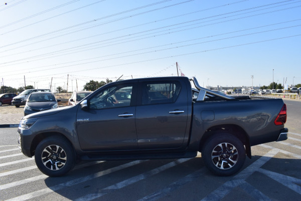 Toyota Hilux 2017  Grey RHD Diesel MT Pickup 4WD view 16