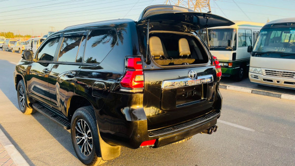 Toyota Prado 2016/ Black RHD Diesel AT SUV 4WD view 30