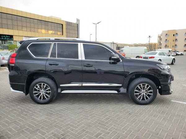 Toyota Prado 2010  Black LHD Petrol AT SUV 4WD view 12
