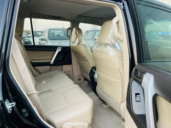 Toyota Prado 2013/ Black LHD Petrol AT SUV 4WD view 7