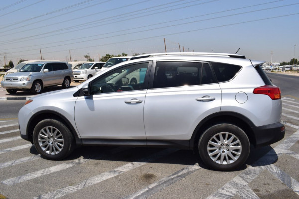 Toyota RAV 4 2015  Silver LHD Petrol AT SUV 2WD