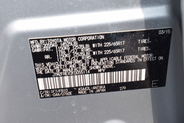Toyota RAV 4 2015  Silver LHD Petrol AT SUV 2WD view 2