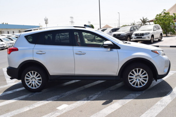 Toyota RAV 4 2015  Silver LHD Petrol AT SUV 2WD view 4