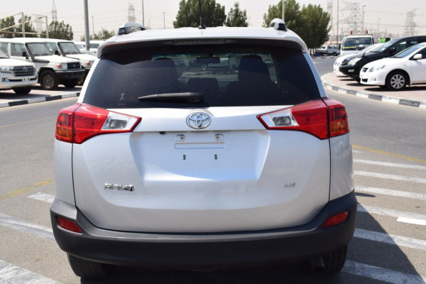 Toyota RAV 4 2015  Silver LHD Petrol AT SUV 2WD view 7