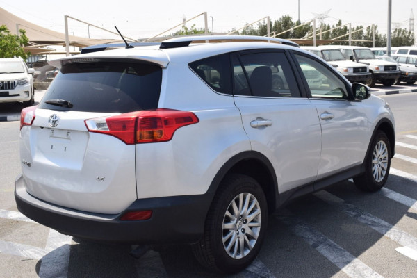 Toyota RAV 4 2015  Silver LHD Petrol AT SUV 2WD view 21