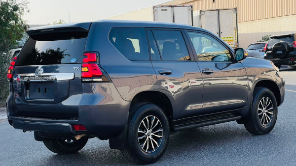 Toyota Prado 2015/ Grey RHD Petrol AT SUV 4WD