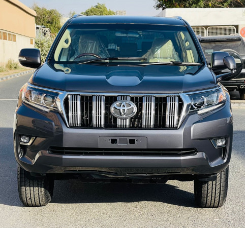 Toyota Prado 2015/ Grey RHD Petrol AT SUV 4WD view 10