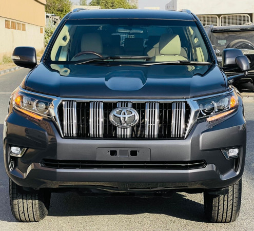 Toyota Prado 2015/ Grey RHD Petrol AT SUV 4WD view 11