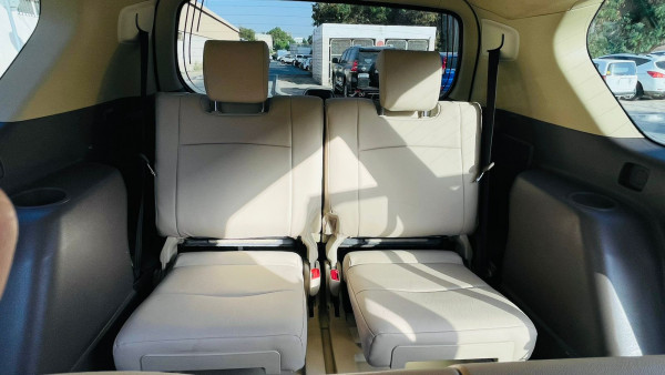 Toyota Prado 2015/ Grey RHD Petrol AT SUV 4WD view 23