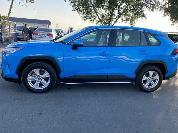 Toyota RAV 4 2020  Blue RHD Hybrid AT SUV 2WD view 4