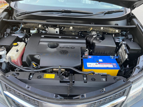 Toyota RAV 4 2013  Grey RHD Petrol AT SUV 4WD view 8