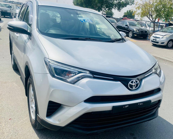 Toyota RAV 4 2016  Silver RHD Petrol AT SUV 4WD view 7
