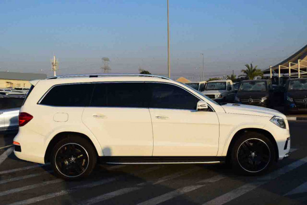 Mercedes-Benz GL350 2015  White RHD Diesel AT SUV 4WD view 13