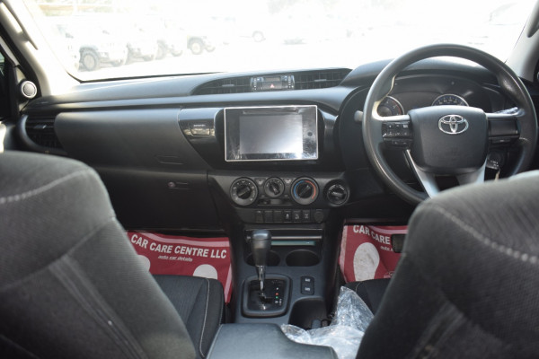 Toyota Hilux 2019  White RHD Diesel AT SUV 4WD view 6