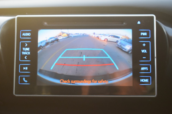 Toyota Hilux 2019  White RHD Diesel AT SUV 4WD view 10