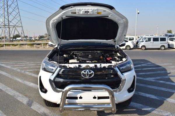 Toyota Hilux 2019  White RHD Diesel AT SUV 4WD view 15