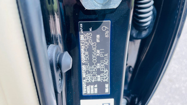 Toyota Prado 2015 03 Black RHD Petrol AT SUV 4WD view 2