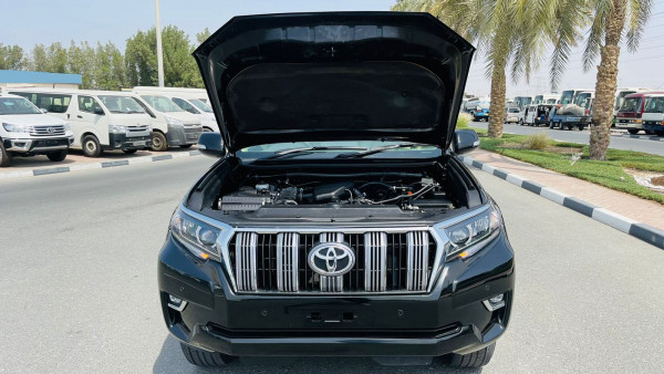 Toyota Prado 2015 03 Black RHD Petrol AT SUV 4WD view 18
