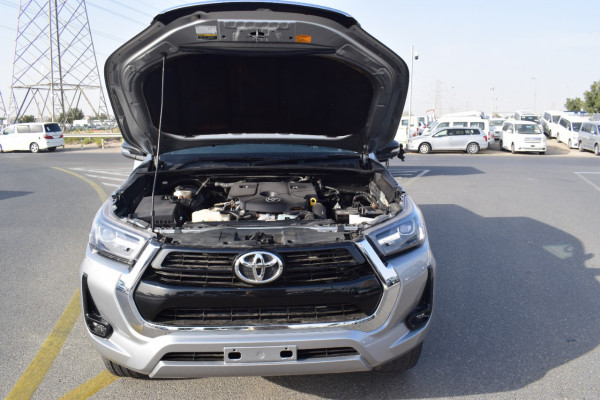 Toyota Hilux 2016  Grey Metallic RHD Diesel AT Pickup 4WD view 17