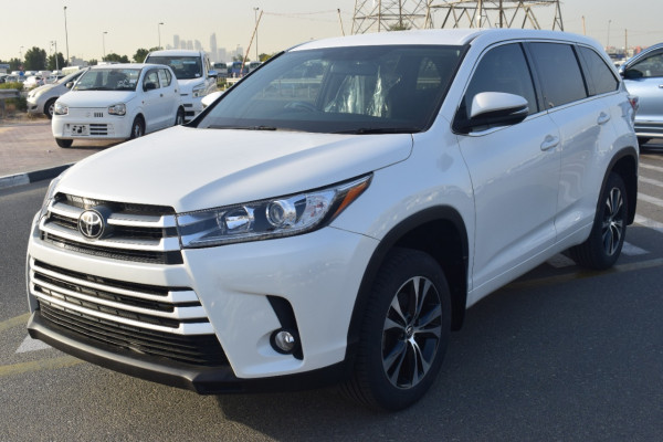 Toyota Kluger 2016  White RHD Petrol AT SUV 2WD view 23