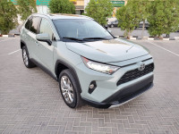 Toyota  2019