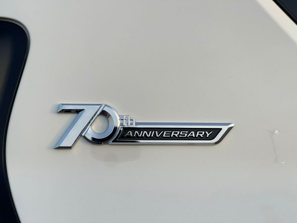 Toyota Prado 2021/ White RHD Diesel AT SUV 4WD view 17