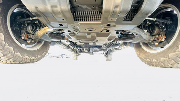 Toyota Prado 2021/ White RHD Diesel AT SUV 4WD view 20