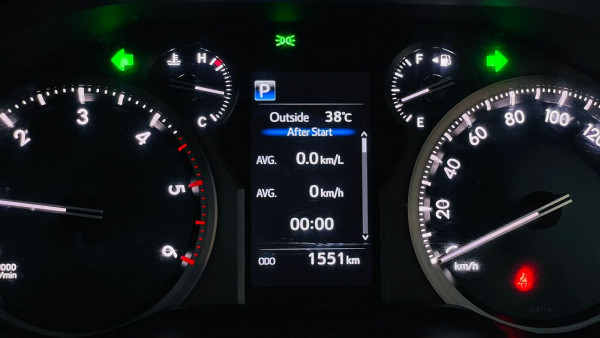 Toyota Prado 2021/ White RHD Diesel AT SUV 4WD view 22