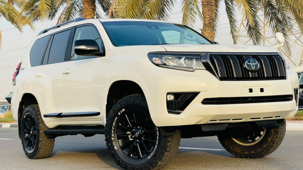 Toyota Prado 2021/ White RHD Diesel AT SUV 4WD view 31